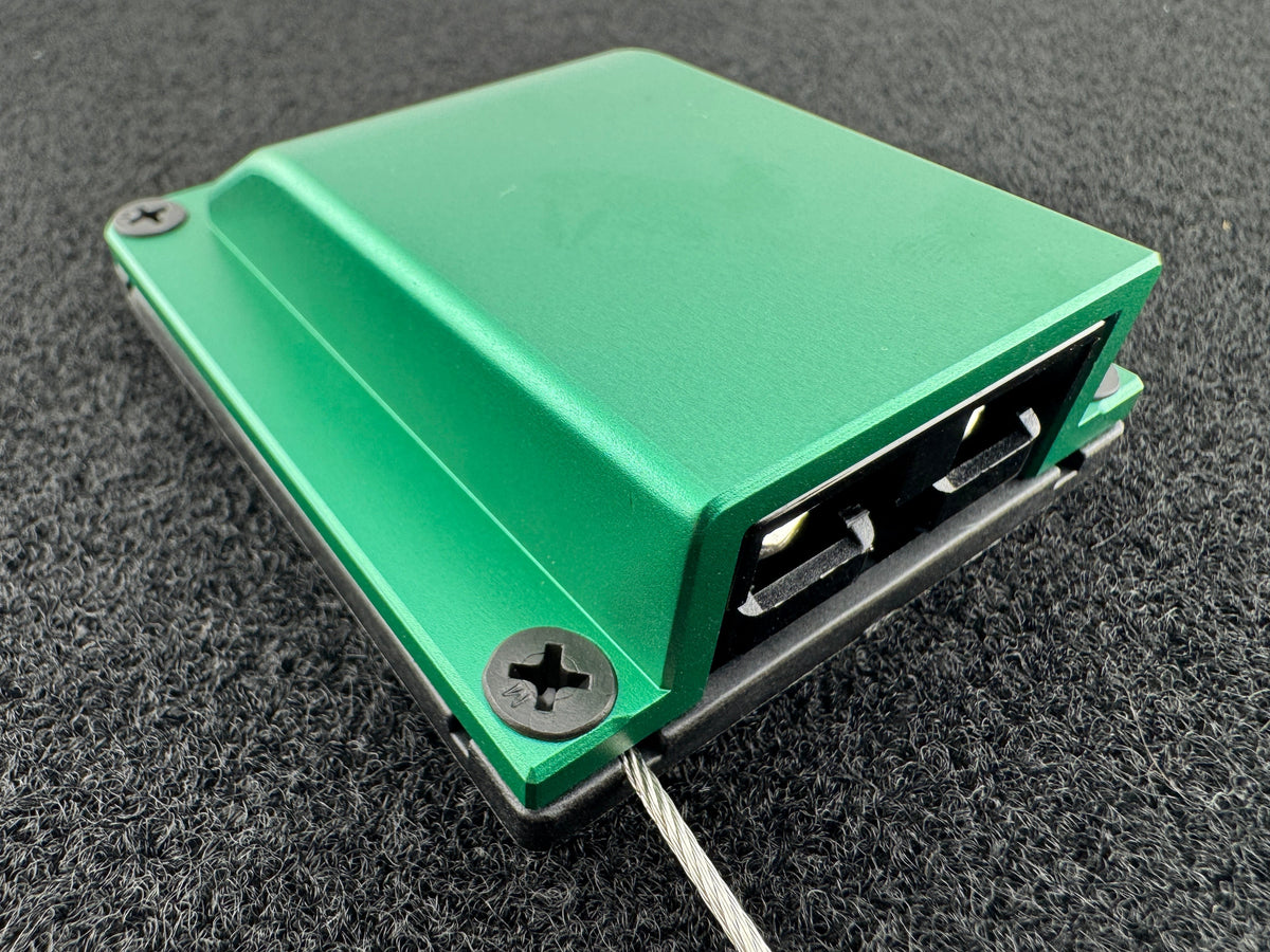Duskie green billet aluminium housing with 2-way 50A connector, ideal for 4x4 and canopies.