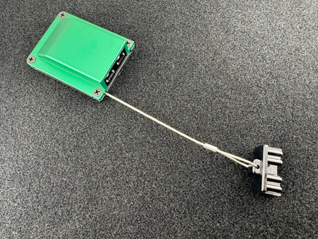 Duskie green billet aluminium housing kit with 2-way 50A connector and dust cap, ideal for 4x4 and canopies.