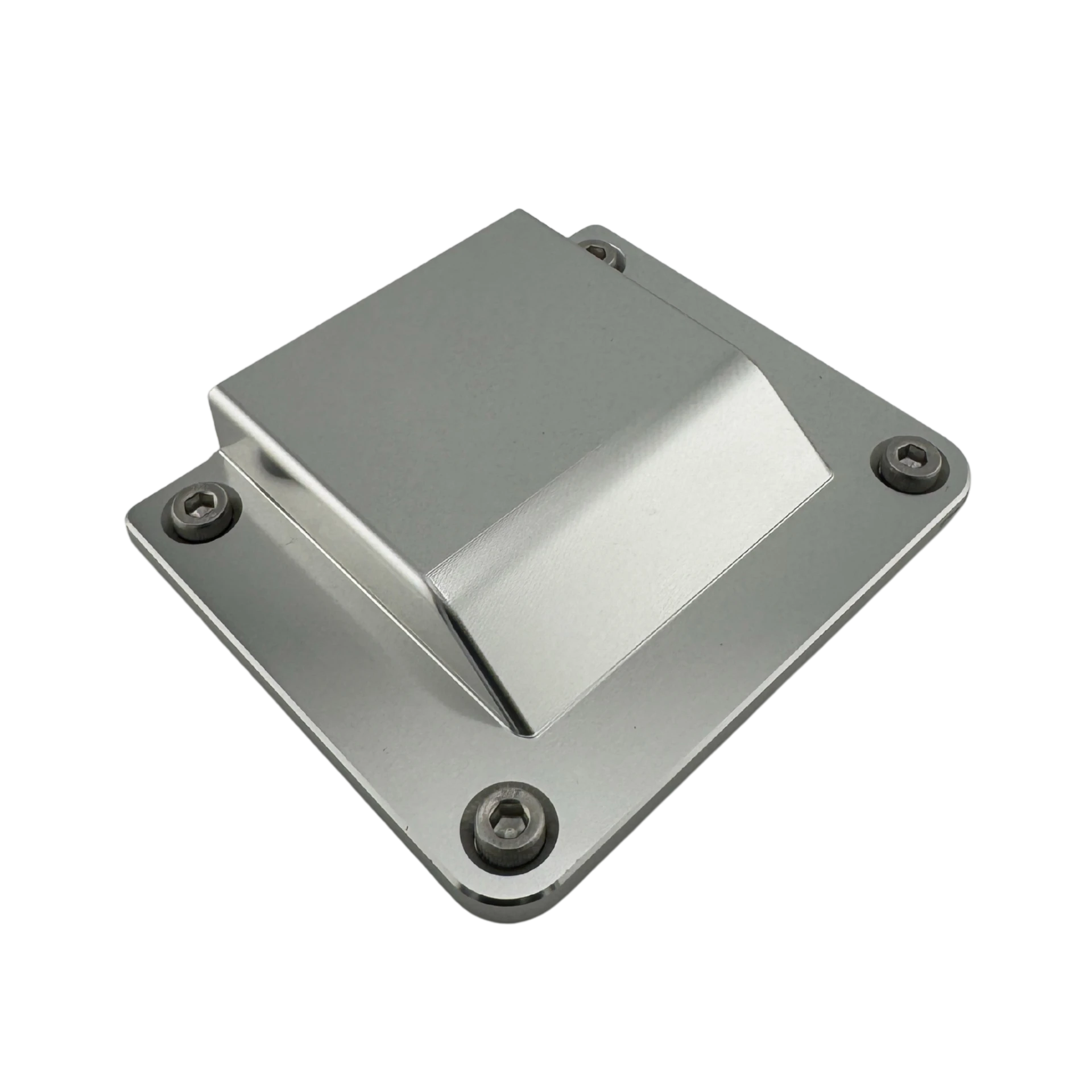 Duskie silver billet aluminum cover for 3-way 50A Anderson connector with stainless hardware.