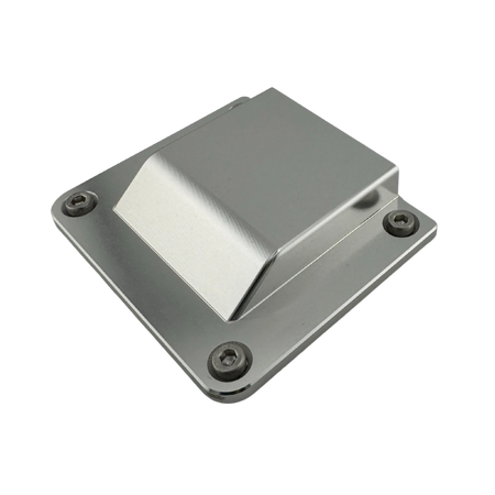 Duskie silver billet aluminum cover for 3-way 50A Anderson connector with stainless hardware.