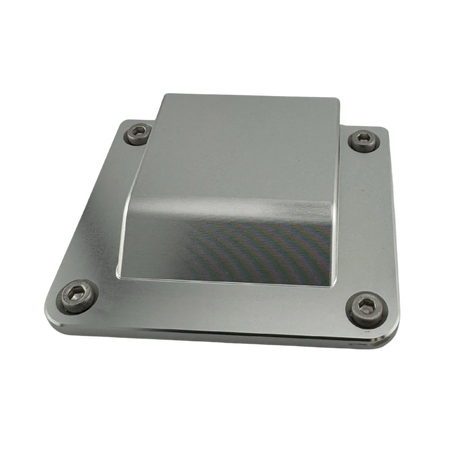 Duskie silver billet aluminum cover for 3-way 50A Anderson connector with stainless hardware.