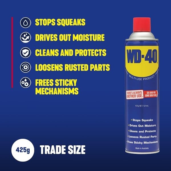 Duskie WD-40 425g multi-use lubricant spray can for cleaning, protecting, and lubricating metal parts.